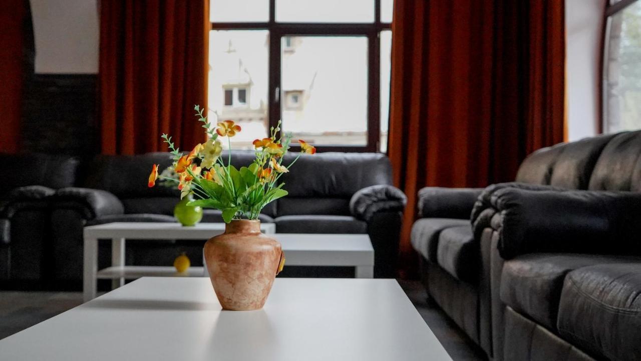 Hotel Cirus Predeal Bagian luar foto